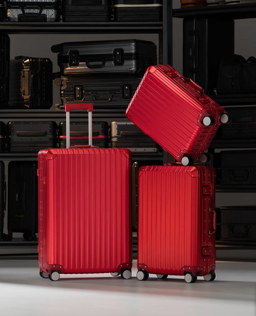 Treva Suitcase Aluminium Red